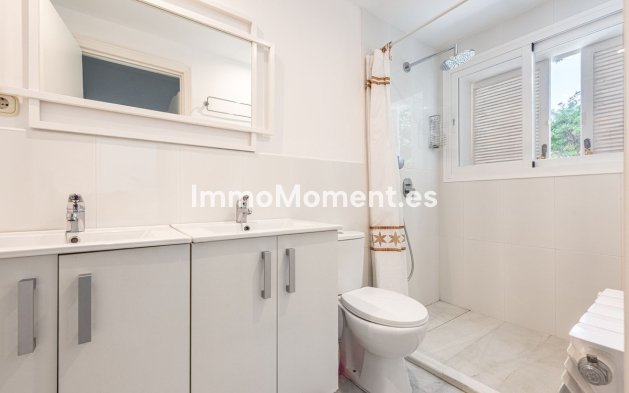 Wiederverkauf - Freistehende Villa - Marbella - Los Monteros