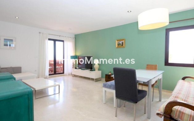Wiederverkauf - Wohnung - Estepona  - Estepona Centro