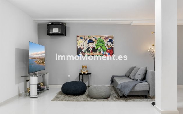 Wiederverkauf - Freistehende Villa - Marbella - Nueva Andalucía