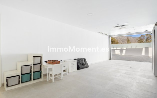 Wiederverkauf - Freistehende Villa - Marbella - Nueva Andalucía
