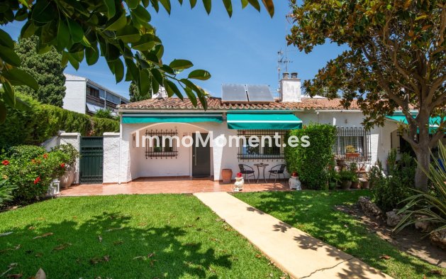 Resale - Detached villa - Marbella - Cortijo Blanco