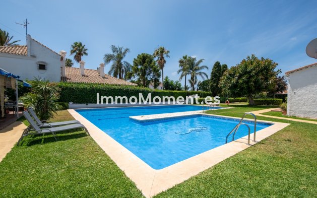 Resale - Detached villa - Marbella - Cortijo Blanco