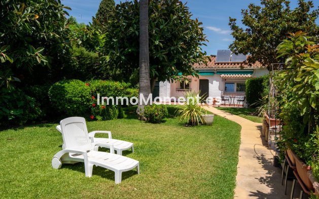 Resale - Detached villa - Marbella - Cortijo Blanco
