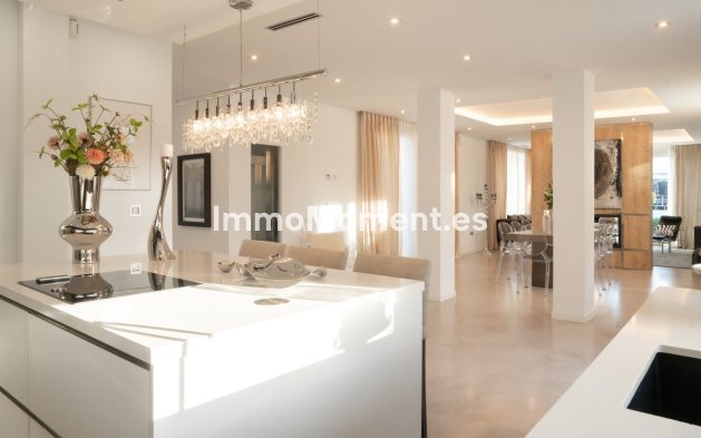 Reventa - Villa independiente - Mijas - Torrenueva
