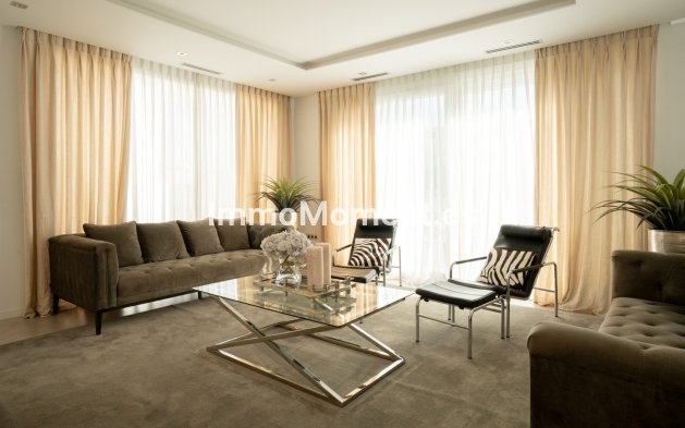 Reventa - Villa independiente - Mijas - Torrenueva