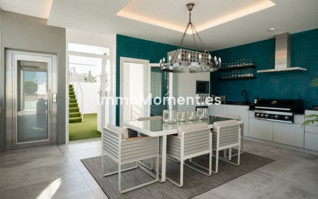 Reventa - Villa independiente - Mijas - Torrenueva