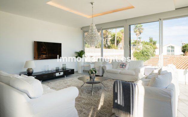 Reventa - Villa independiente - Mijas - Torrenueva