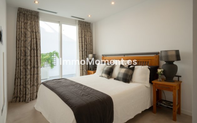 Reventa - Villa independiente - Mijas - Torrenueva
