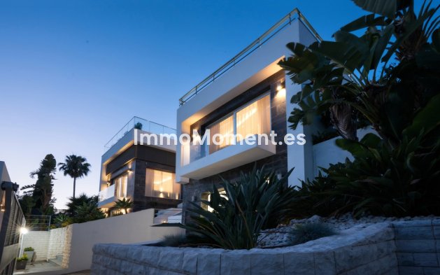 Reventa - Villa independiente - Mijas - Torrenueva