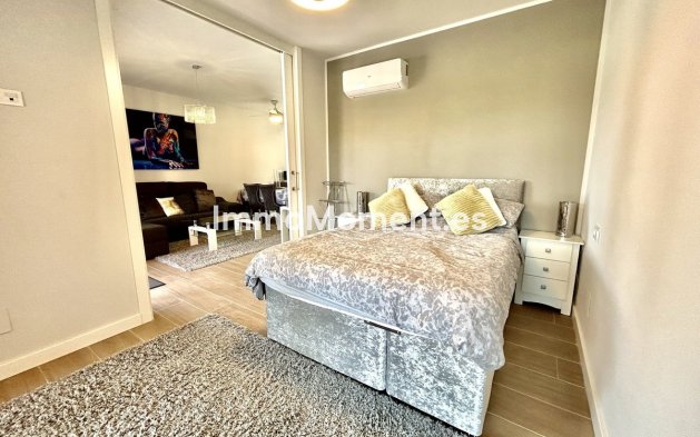 Wiederverkauf - Wohnung - Orihuela - Villamartín