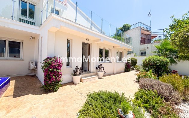 Reventa - Villa independiente - Orihuela - Dehesa de campoamor