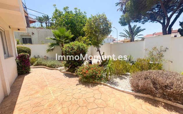 Reventa - Villa independiente - Orihuela - Dehesa de campoamor
