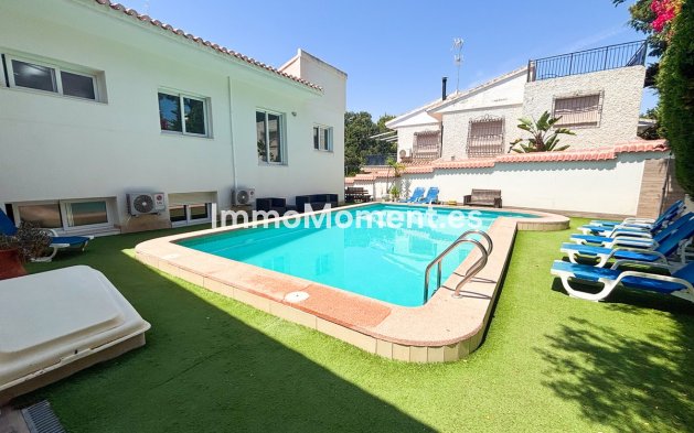 Reventa - Villa independiente - Orihuela - Dehesa de campoamor