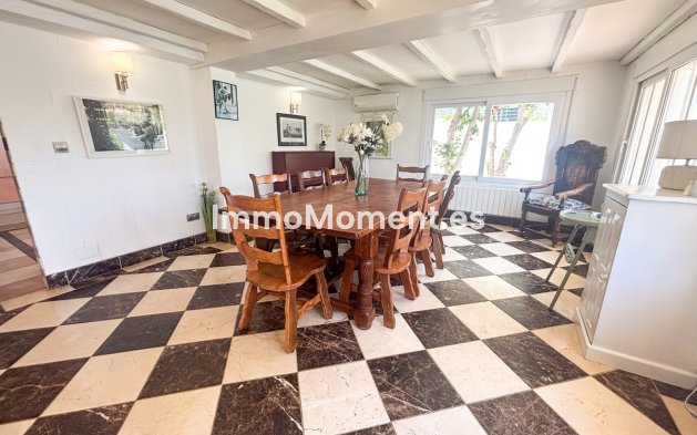 Reventa - Villa independiente - Orihuela - Dehesa de campoamor