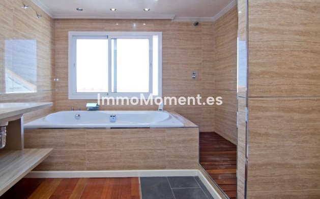 Wiederverkauf - Wohnung - Fuengirola - Fuengirola Centro