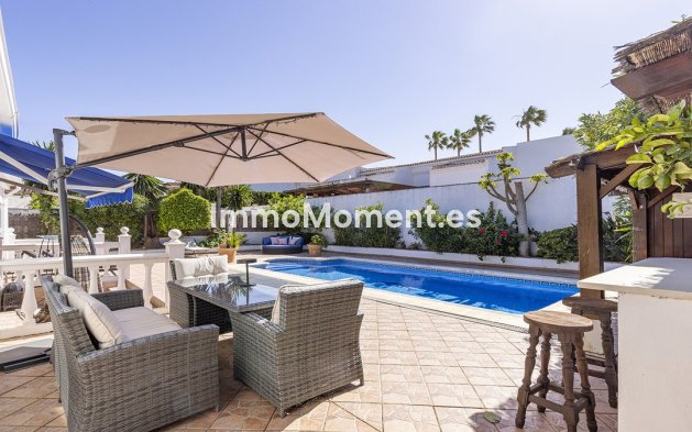 Bestaande woning - Vrijstaande villa - Manilva - La Duquesa
