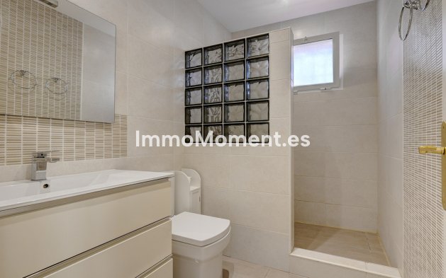 Bestaande woning - Vrijstaande villa - Manilva - La Duquesa