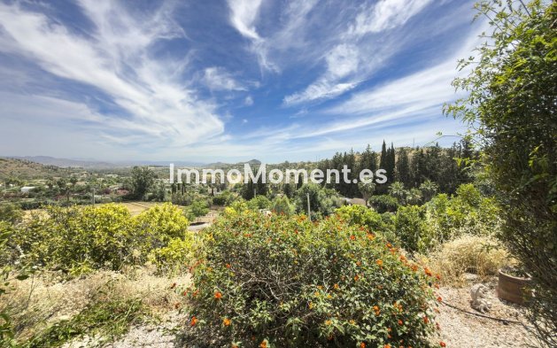 Wiederverkauf - Landhaus -   Inländisch - Coín