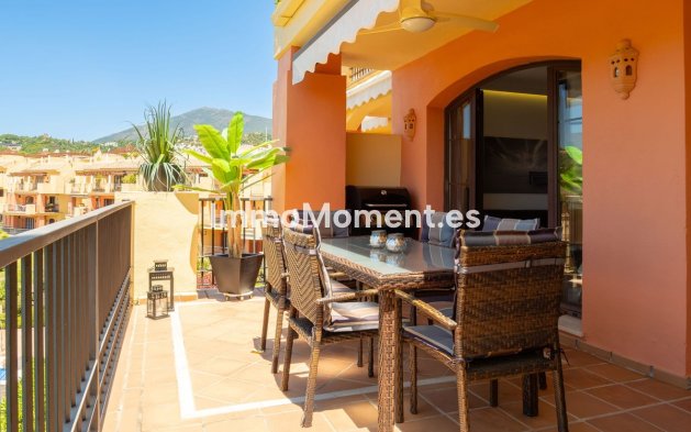 Reventa - Apartamento - Benahavís - Los Arqueros