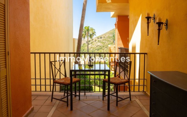 Reventa - Apartamento - Benahavís - Los Arqueros