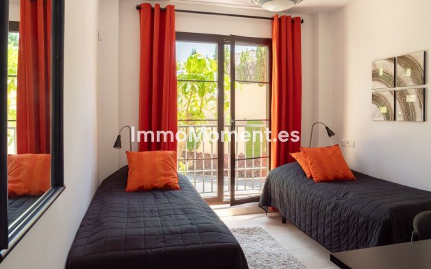 Reventa - Apartamento - Benahavís - Los Arqueros