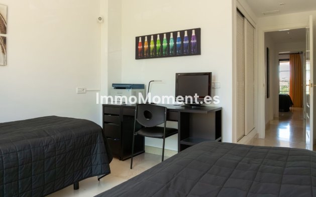 Reventa - Apartamento - Benahavís - Los Arqueros