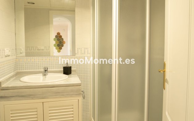 Reventa - Apartamento - Benahavís - Los Arqueros