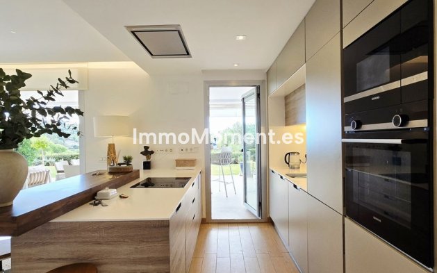 Reventa - Apartamento - Benahavís - Los Arqueros