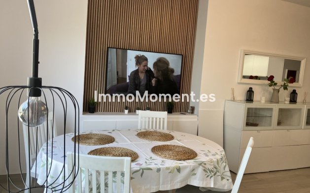 Resale - Apartment - Marbella - Puerto Banús