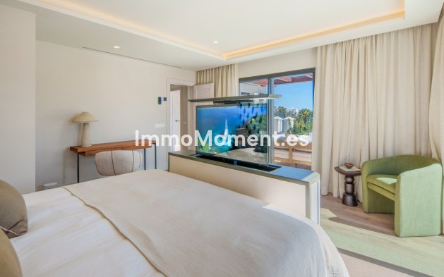 Wiederverkauf - Freistehende Villa - Marbella - Nueva Andalucía