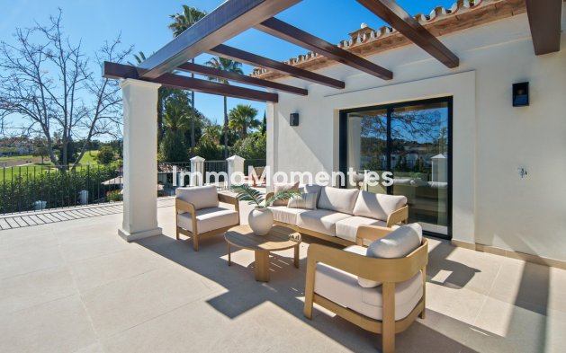 Wiederverkauf - Freistehende Villa - Marbella - Nueva Andalucía