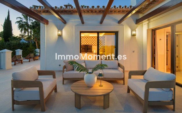 Wiederverkauf - Freistehende Villa - Marbella - Nueva Andalucía