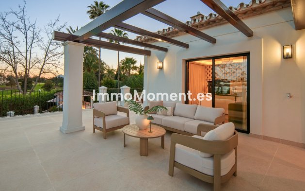 Wiederverkauf - Freistehende Villa - Marbella - Nueva Andalucía
