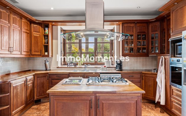 Revente - Villa individuelle - Marbella - Nueva Andalucía