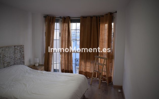 Resale - Apartment - Málaga - Málaga Centro