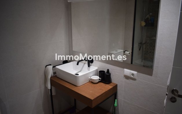 Resale - Apartment - Málaga - Málaga Centro