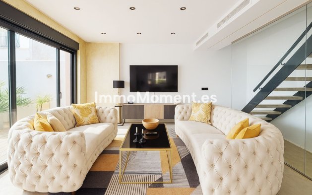 Reventa - Villa independiente - Fuengirola - Fuengirola Centro