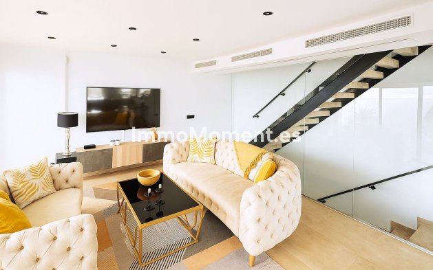 Reventa - Villa independiente - Fuengirola - Fuengirola Centro