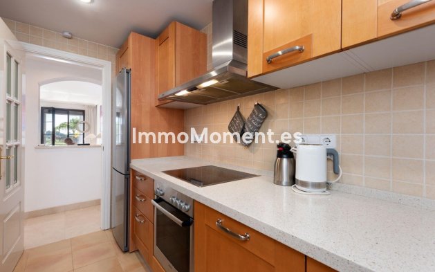 Reventa - Apartamento - Benahavís - Los Arqueros