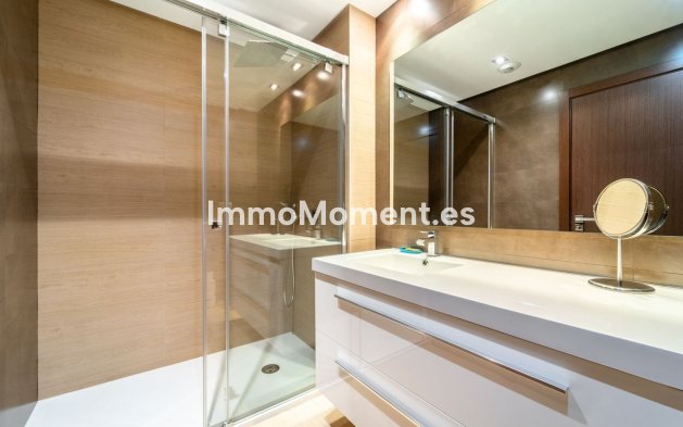 Reventa - Apartamento - Benahavís - Los Arqueros