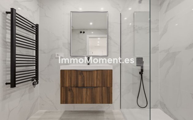 Resale - Apartment - Benahavís - La Quinta
