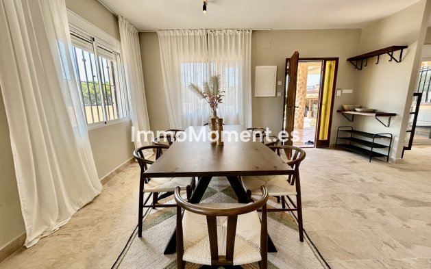 Resale - Detached villa - Orihuela - Cabo roig - La Zenia
