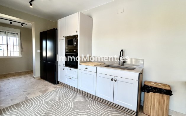 Resale - Detached villa - Orihuela - Cabo roig - La Zenia