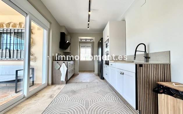 Resale - Detached villa - Orihuela - Cabo roig - La Zenia