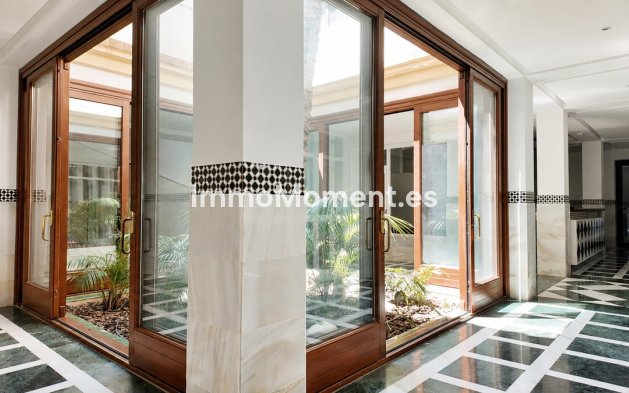 Bestaande woning - Vrijstaande villa - Marbella - The Golden Mile
