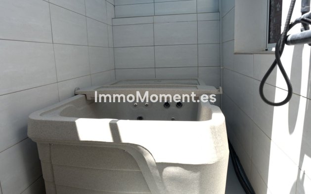 Wiederverkauf - Freistehende Villa - Fuengirola - Torreblanca