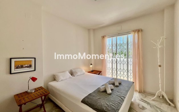 Resale - Apartment - Marbella - Elviria