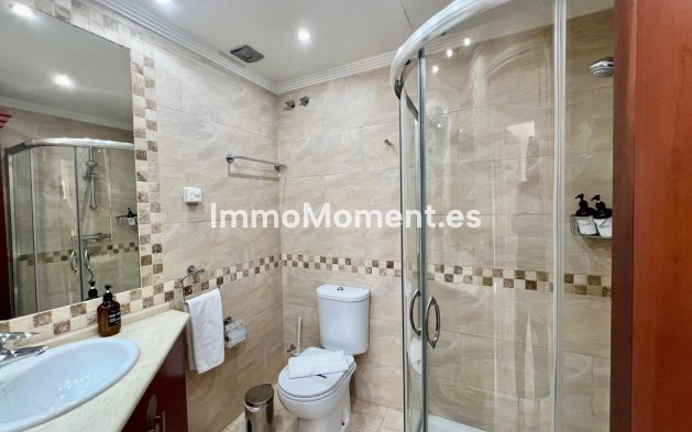 Resale - Apartment - Marbella - Elviria