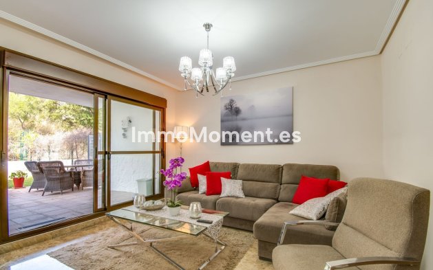 Resale - Apartment - Estepona - New Golden Mile