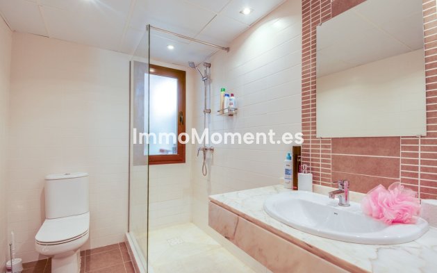 Resale - Apartment - Estepona - New Golden Mile
